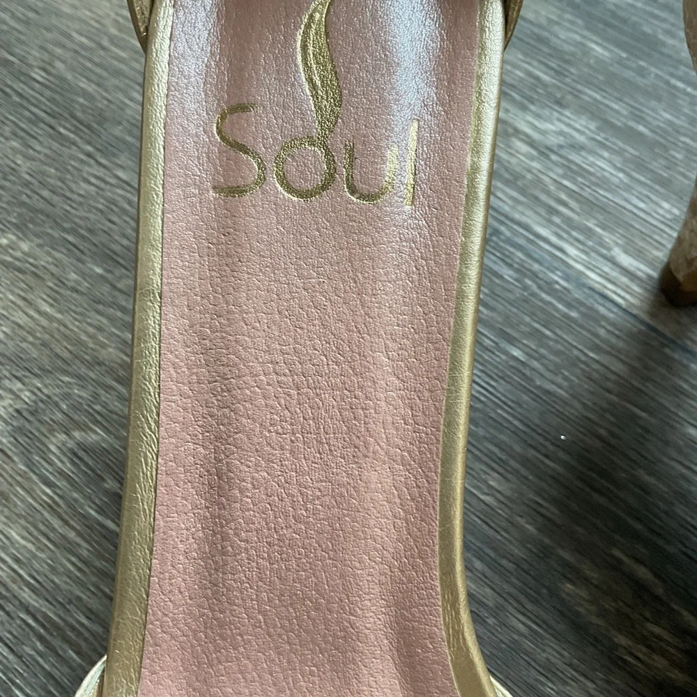 Soul Naturalizer Gold Ankle Strap Sandals Women’s Open Toe Dress Heels Size 8 - Picture 5 of 6